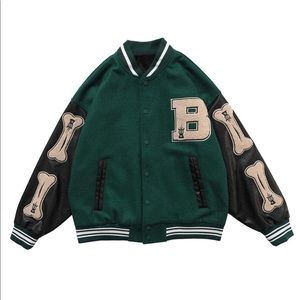 AE VARSITY JACKET - S